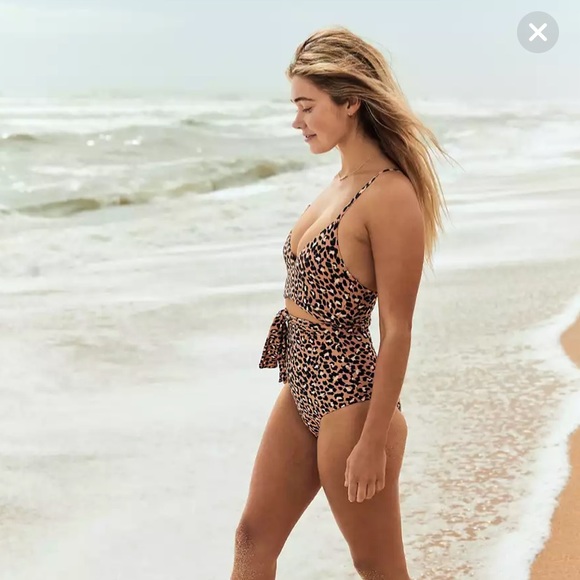 Aerie one piece leopard swimsuit - Picture 6 of 6